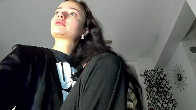 IreneVON online show from 01/17/25, 04:49