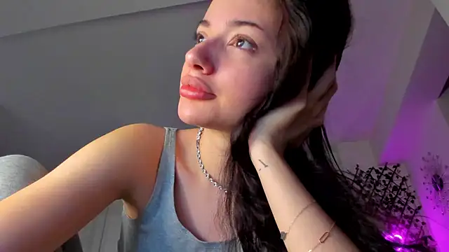 IreneVON online show from 01/31/25, 04:58