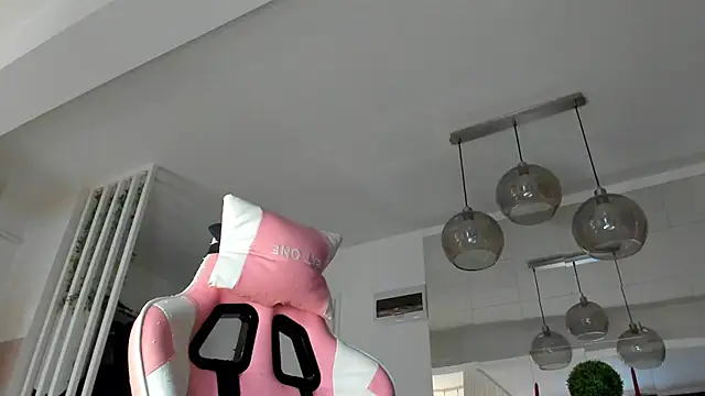 IreneVON online show from 11/09/25, 06:23