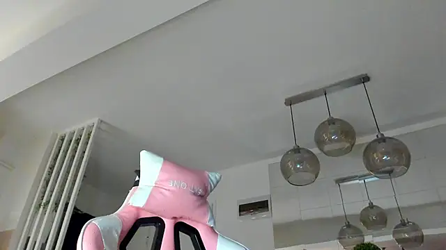 IreneVON online show from 11/14/25, 04:22