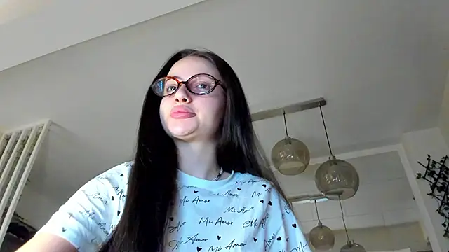 IreneVON online show from 12/05/25, 05:49