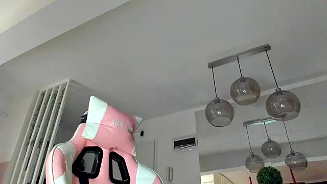 IreneVON online show from 01/16/26, 03:43