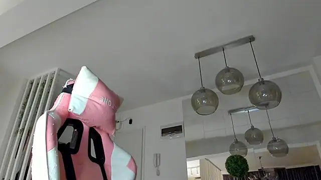 IreneVON online show from 02/05/26, 05:12