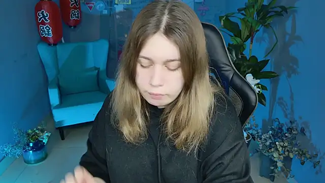 FioraMarmoris online show from 02/16/25, 05:26