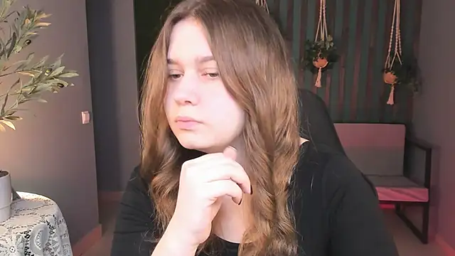 FioraMarmoris online show from 11/10/25, 07:07