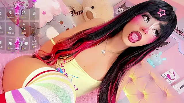 Cute Roxxy online show from 05/10/26, 12:27