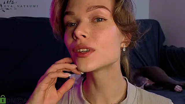 Eva Natsumi online show from 10/15/25, 04:51