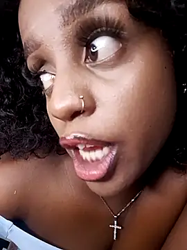 Queen-Chocolate online show from 03/14/26, 02:22