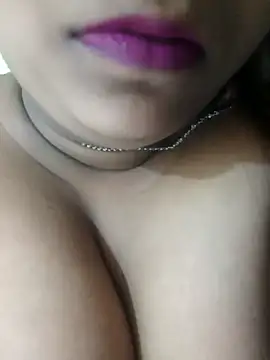 Snapshot of SEXY_MAYA__ chatting on 01/02/25, 10:01 SEXY MAYA   online show from 01/02/25, 10:01