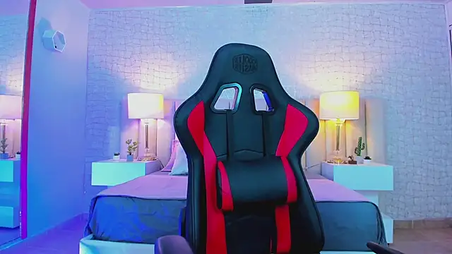 Snapshot of sara_parker069 chatting on 02/25/25, 08:14 sara parker069 online show from 02/25/25, 08:14