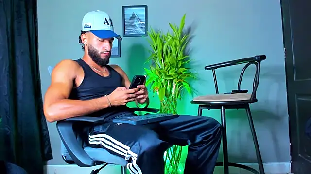 Damian 022 online show from 11/11/25, 11:32