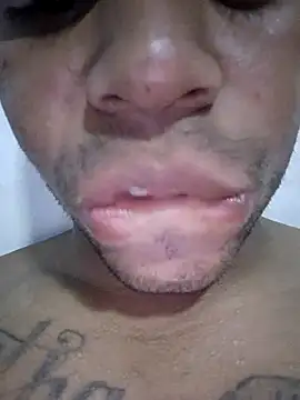 Snapshot of blackniggafire chatting on 12/13/25, 10:04 blackniggafire online show from 12/13/25, 10:04