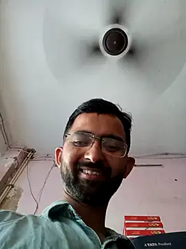 sagarghai07 online show from 04/18/26, 09:57