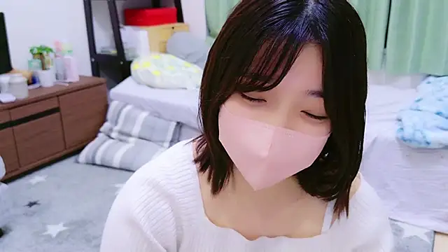 Snapshot of HaruruHappy chatting on 02/03/25, 11:31 HaruruHappy online show from 02/03/25, 11:31