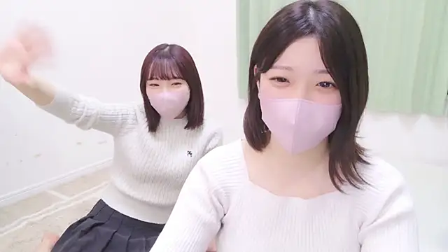 Snapshot of HaruruHappy chatting on 03/11/25, 11:01 HaruruHappy online show from 03/11/25, 11:01