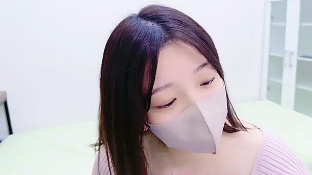 Snapshot of HaruruHappy chatting on 03/21/25, 11:12 HaruruHappy online show from 03/21/25, 11:12