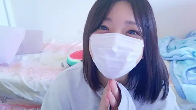 Snapshot of HaruruHappy chatting on 03/22/25, 11:42 HaruruHappy online show from 03/22/25, 11:42