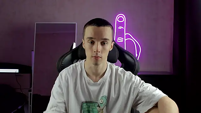 MasonWarholl online show from 01/08/25, 07:55