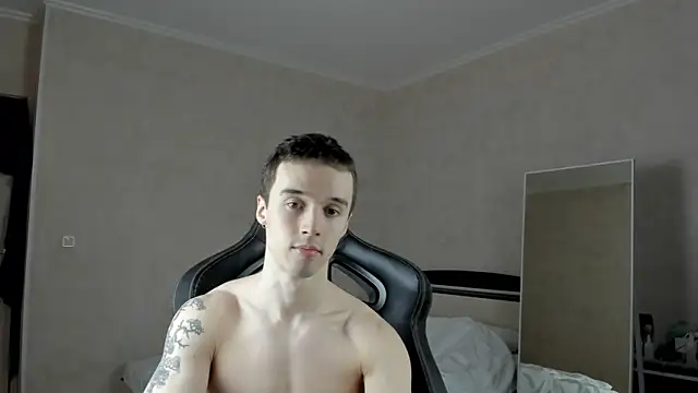 MasonWarholl online show from 02/04/25, 04:18