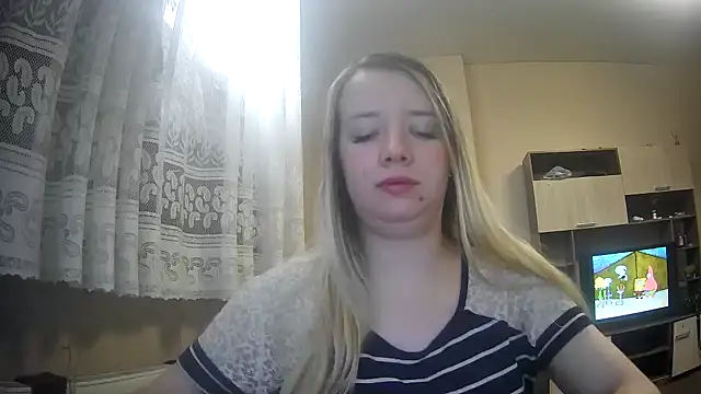 ViolaCandy online show from 10/26/25, 05:02