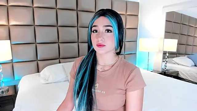 AnnyHizzle online show from 03/22/25, 08:48