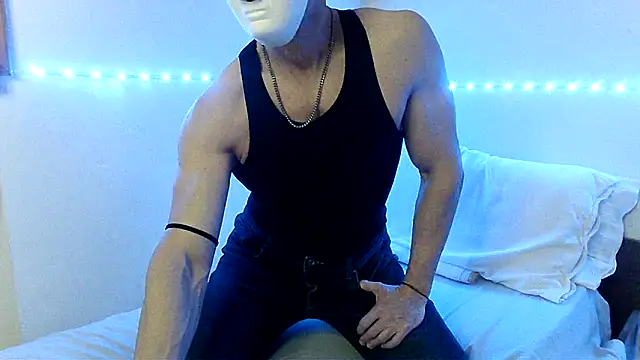 Snapshot of Alexx_Fit023 chatting on 02/11/25, 09:35 Alexx Fit023 online show from 02/11/25, 09:35