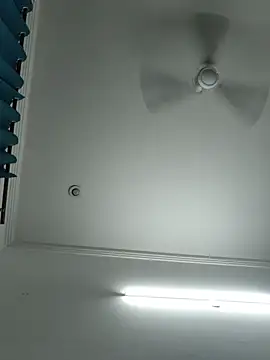 Snapshot of Sonam-378 chatting on 09/27/25, 06:13 Sonam-378 online show from 09/27/25, 06:13