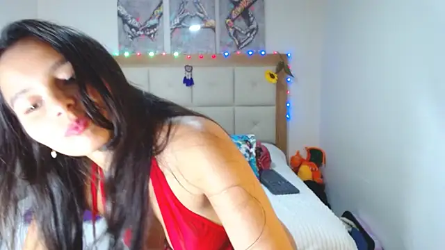 valentina hearts online show from 02/25/25, 04:46