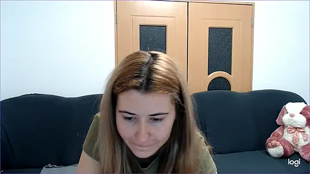 Snapshot of VioletaFlower7 chatting on 01/21/25, 06:12 VioletaFlower7 online show from 01/21/25, 06:12