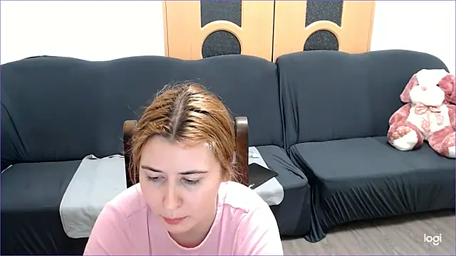 Snapshot of VioletaFlower7 chatting on 01/26/25, 09:51 VioletaFlower7 online show from 01/26/25, 09:51