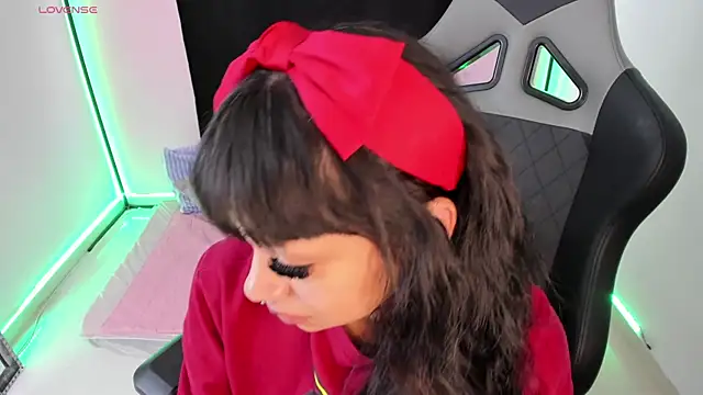 zoesullivan online show from 12/24/24, 12:55