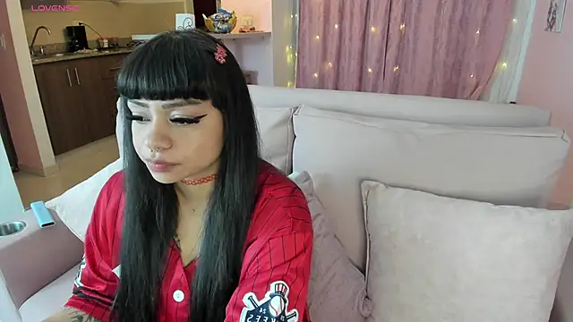 zoesullivan online show from 01/02/25, 09:43