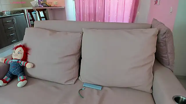 zoesullivan online show from 01/13/25, 12:24