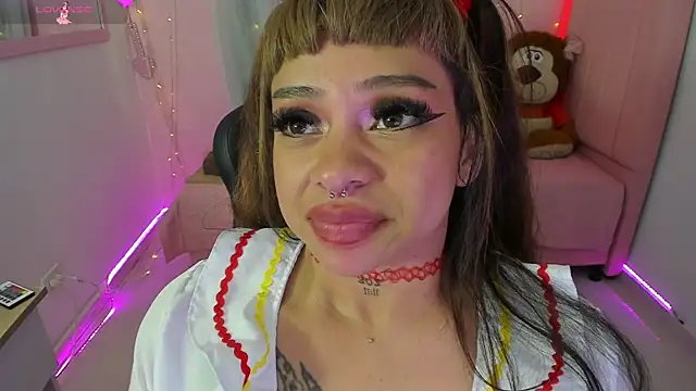 zoesullivan online show from 09/21/25, 10:33