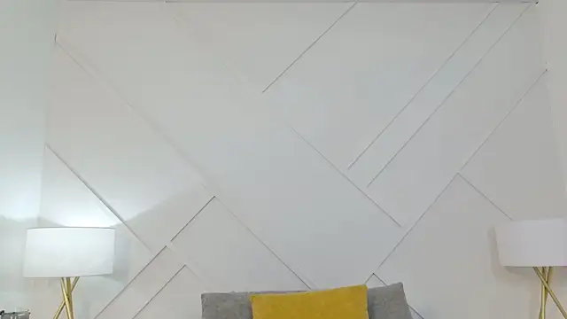 Juliabadlee online show from 05/25/26, 12:16