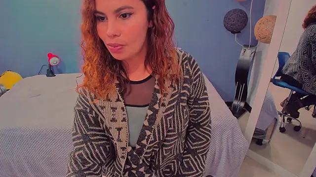 gigi stephans online show from 03/05/25, 04:02