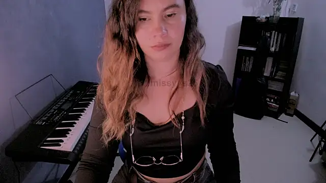 gigi stephans online show from 07/27/26, 02:51