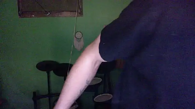 Snapshot of savage_daddyy chatting on 02/03/25, 09:41 savage daddyy online show from 02/03/25, 09:41