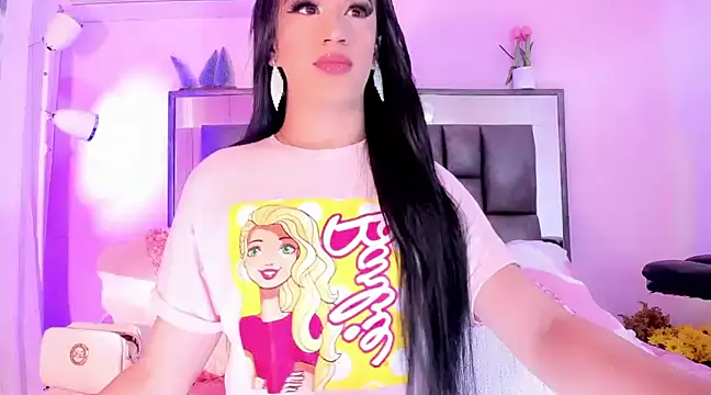 Snapshot of ShantalGirs chatting on 01/26/25, 05:13 ShantalGirs online show from 01/26/25, 05:13