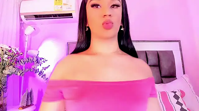 Snapshot of ShantalGirs chatting on 02/09/25, 05:29 ShantalGirs online show from 02/09/25, 05:29