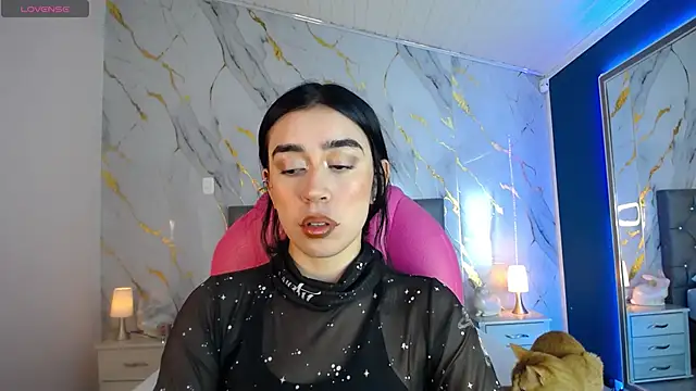 Julieta De Los Angeles online show from 01/20/25, 03:48