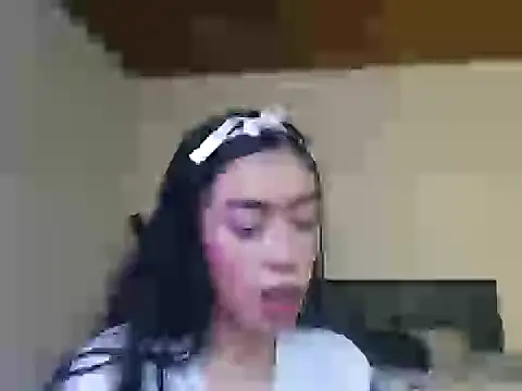 Julieta De Los Angeles online show from 10/10/25, 05:01