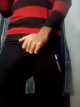 Snapshot of Syco_amanyg chatting on 12/24/24, 06:17 Syco amanyg online show from 12/24/24, 06:17