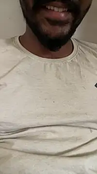 Snapshot of Hottest_Tamil chatting on 01/08/25, 07:34 Hottest Tamil online show from 01/08/25, 07:34