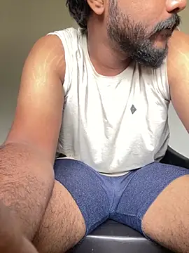 Snapshot of Hottest_Tamil chatting on 01/09/25, 08:45 Hottest Tamil online show from 01/09/25, 08:45