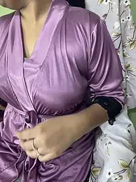 Hottest Tamil online show from 02/20/26, 03:12