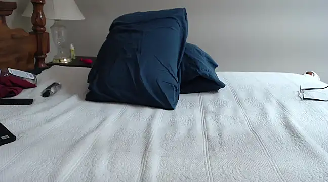 Snapshot of JaySloan chatting on 12/11/24, 08:28 JaySloan online show from 12/11/24, 08:28