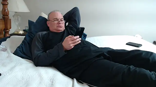 Snapshot of JaySloan chatting on 03/03/25, 02:59 JaySloan online show from 03/03/25, 02:59