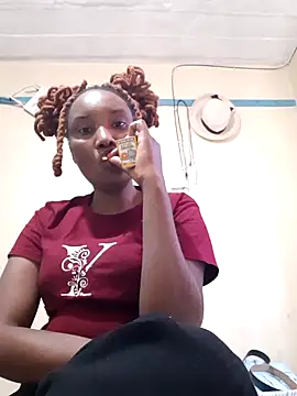 StacyGee24 online show from 12/29/24, 11:18