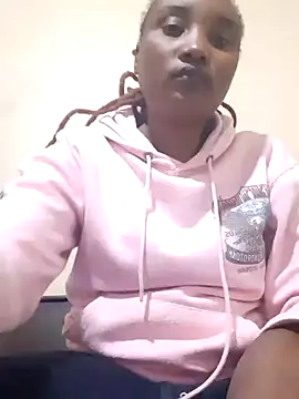 StacyGee24 online show from 02/11/25, 08:10